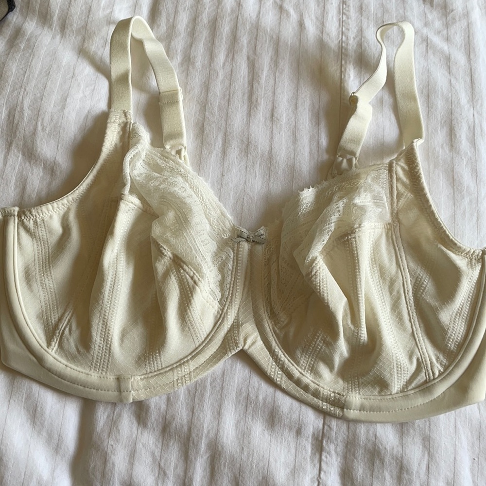 Bra
